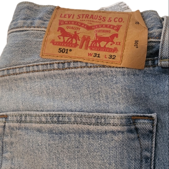 Levis 501 Jeans for men W31 L 32 - Picture 9 of 12